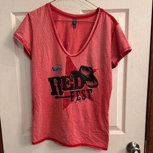 District Red Fest Graphic V-Neck Tee - Coral/Red